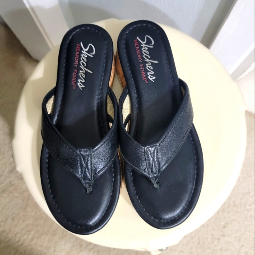 Sketchers sandals